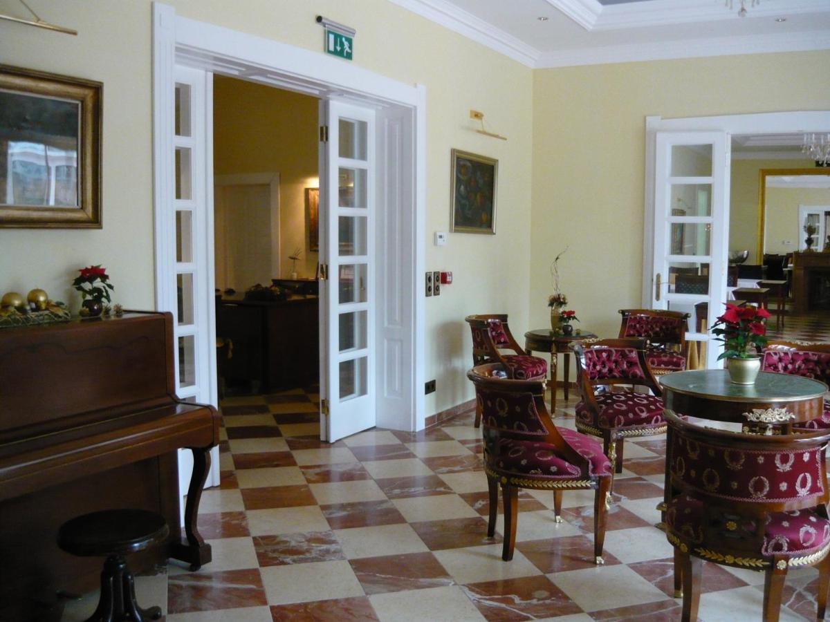 Chateau Visz Exterior photo